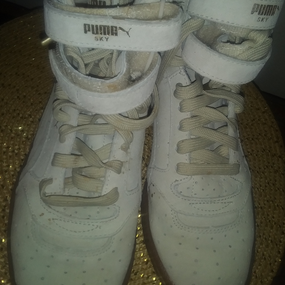 Puma hightops